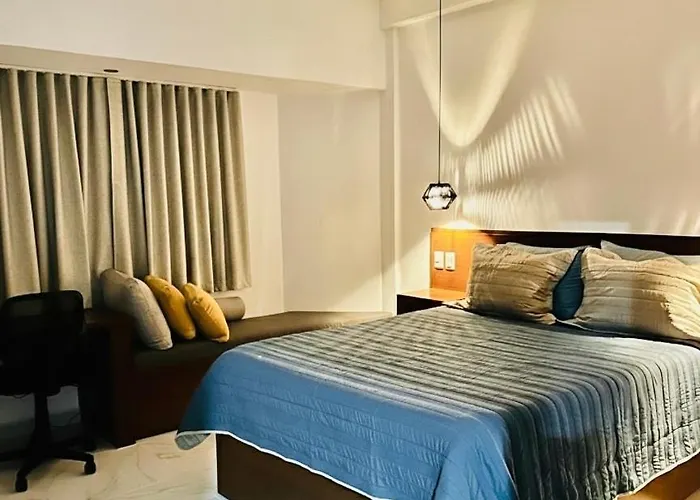 The Upstairs House Pool & Perfect Location Apartamento *